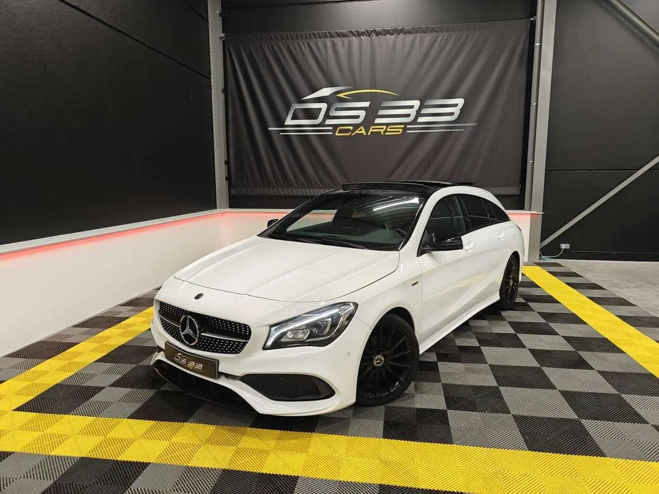 Photo 1 : Mercedes-benz Classe Cla 2019 Petrol