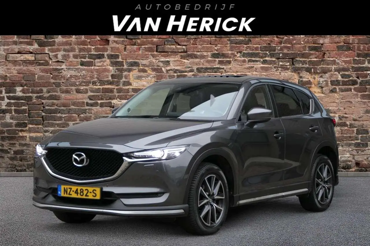 Photo 1 : Mazda Cx-5 2017 Petrol