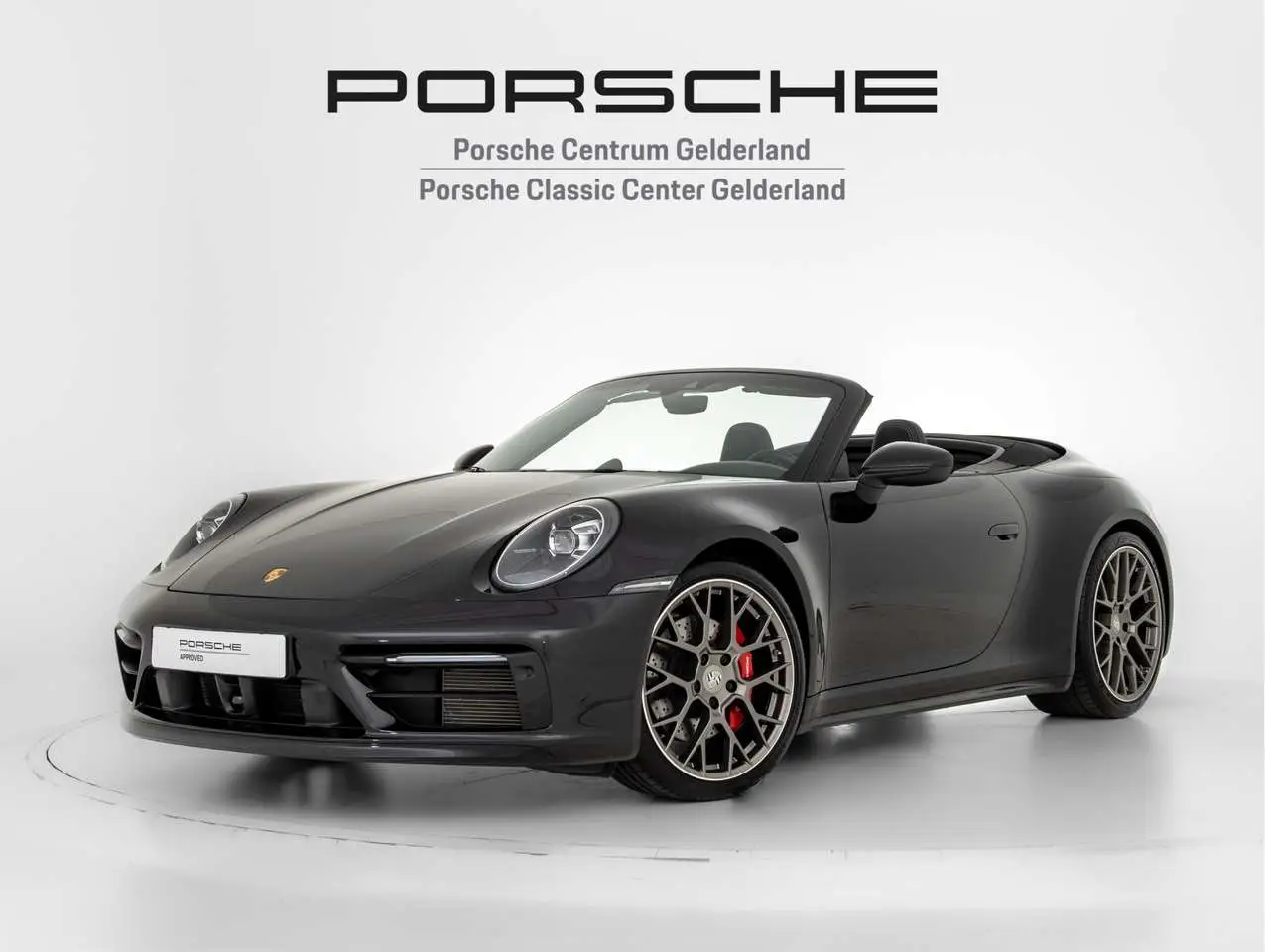 Photo 1 : Porsche 992 2019 Essence