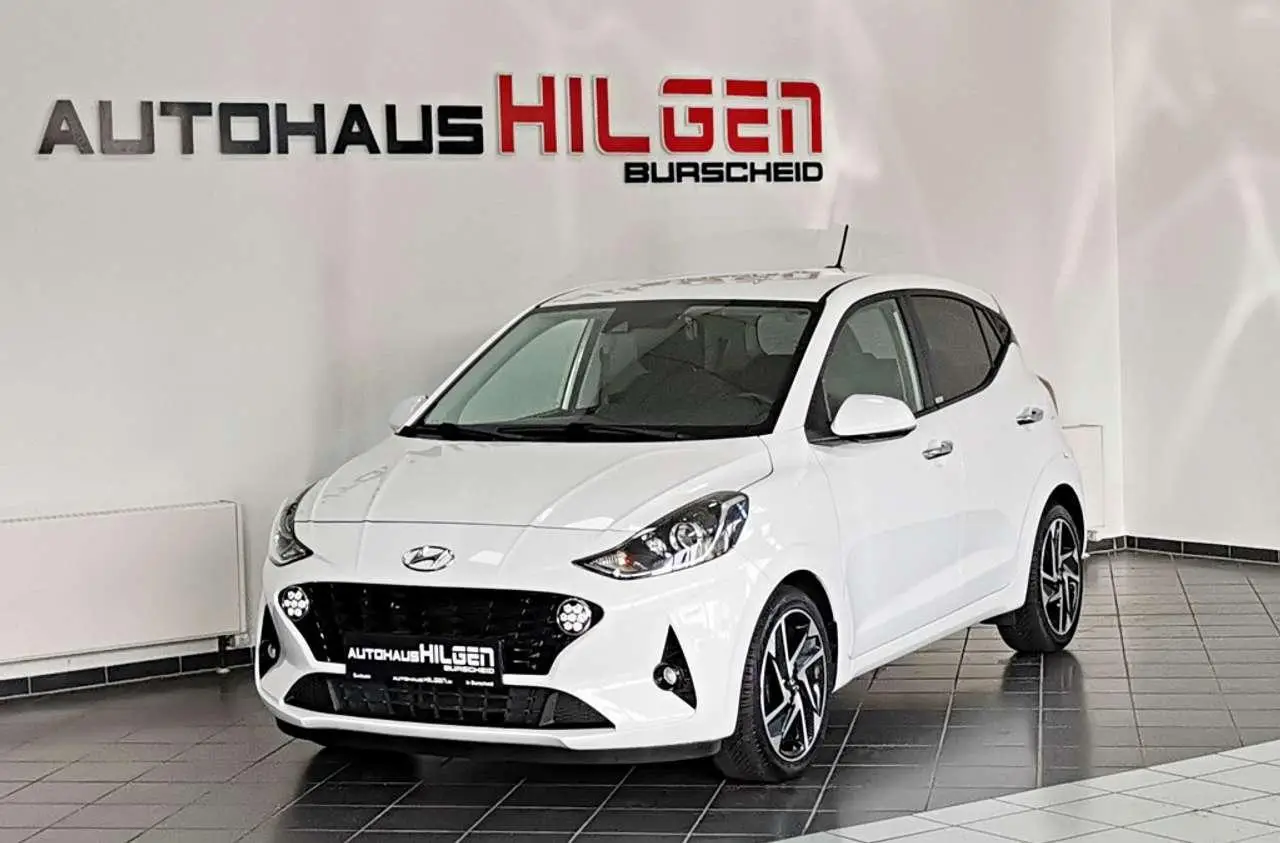 Photo 1 : Hyundai I10 2021 Essence