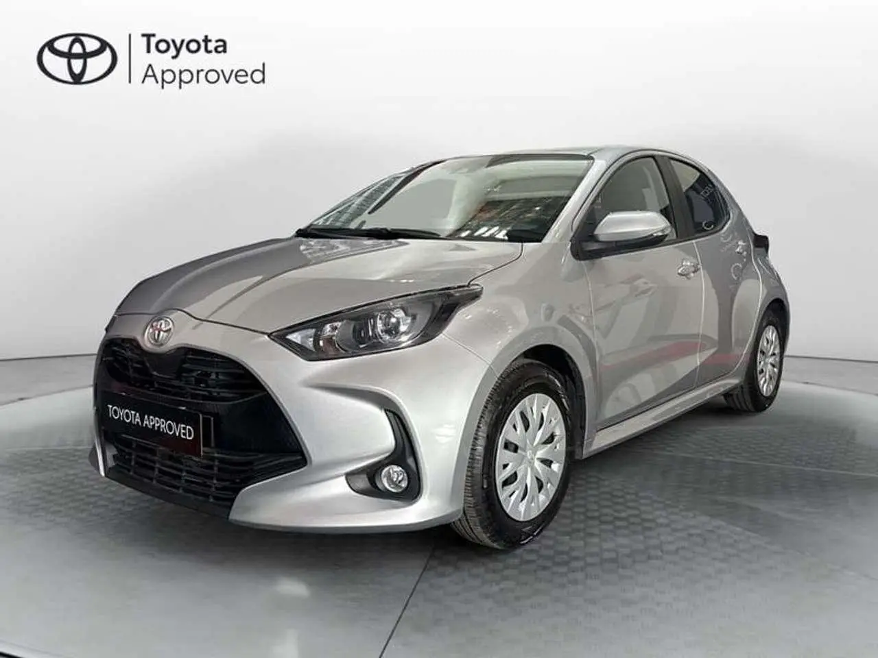 Photo 1 : Toyota Yaris 2023 Essence