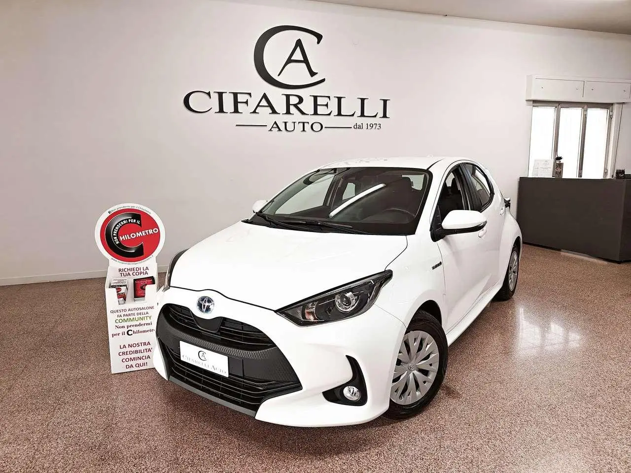 Photo 1 : Toyota Yaris 2021 Hybride