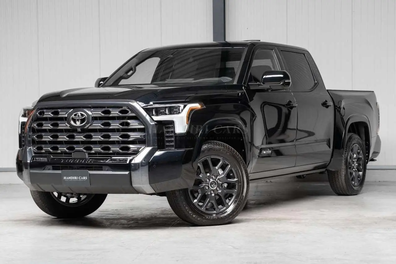 Photo 1 : Toyota Tundra 2024 Essence