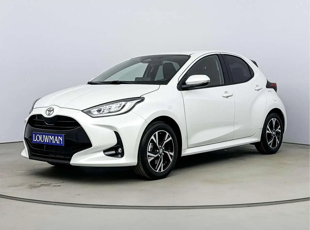 Photo 1 : Toyota Yaris 2024 Hybride