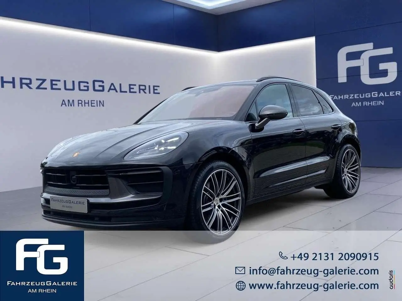 Photo 1 : Porsche Macan 2023 Petrol