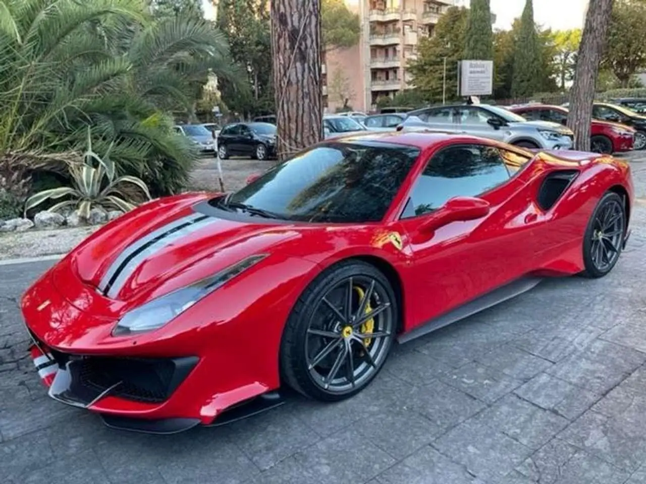 Photo 1 : Ferrari 488 2020 Essence