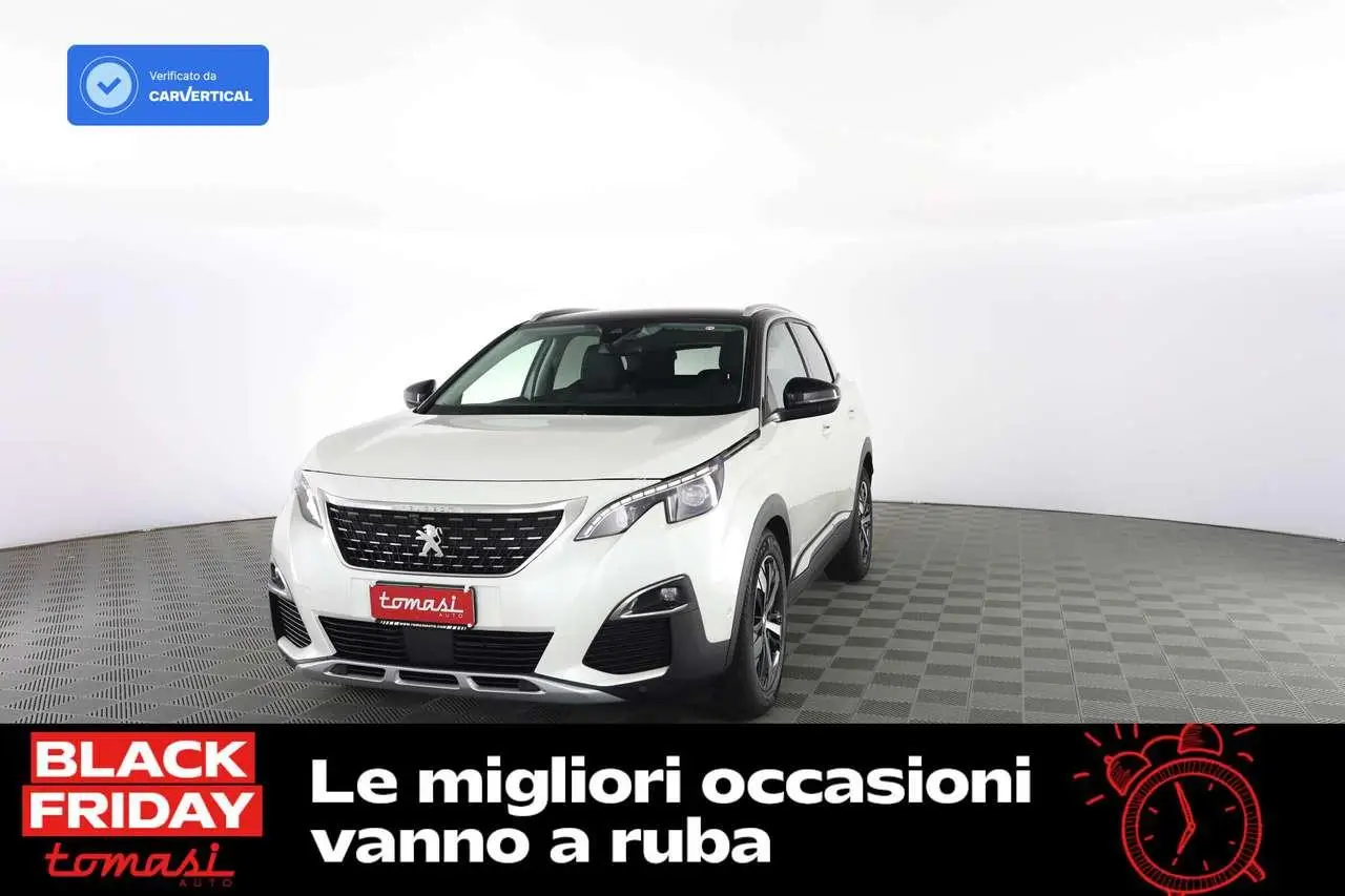 Photo 1 : Peugeot 3008 2018 Essence