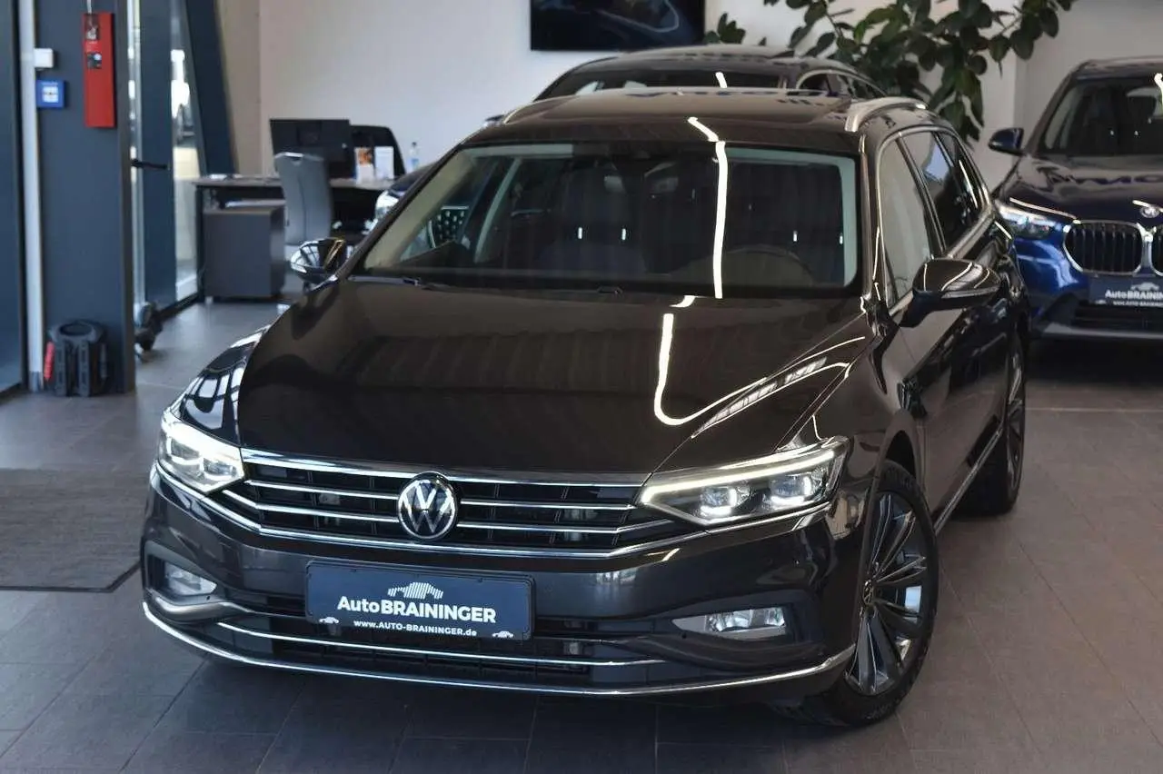 Photo 1 : Volkswagen Passat 2021 Diesel