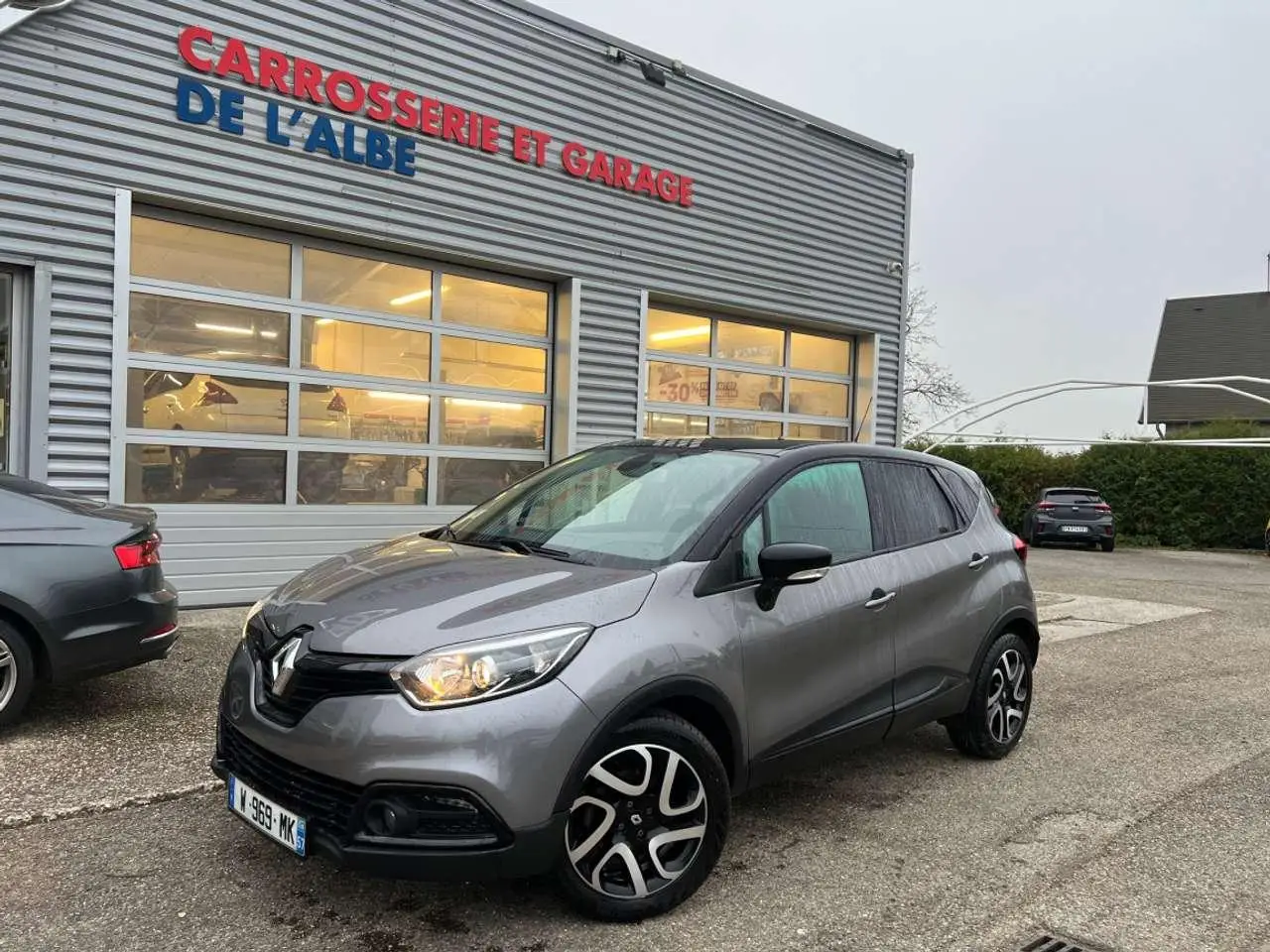 Photo 1 : Renault Captur 2015 Petrol