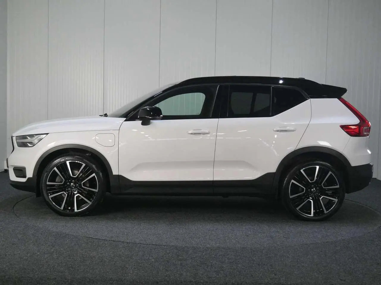 Photo 1 : Volvo Xc40 2020 Hybride