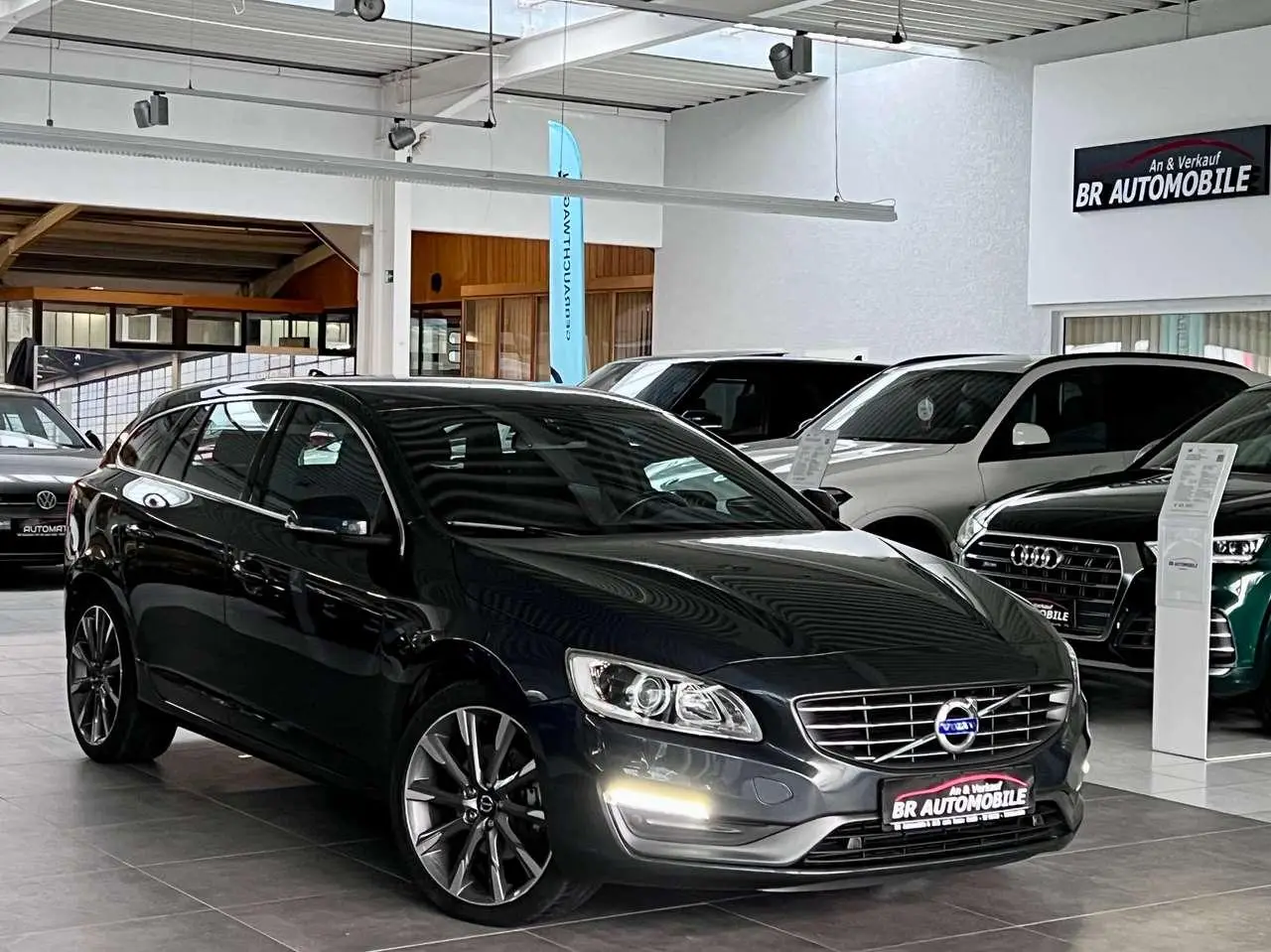 Photo 1 : Volvo V60 2015 Diesel