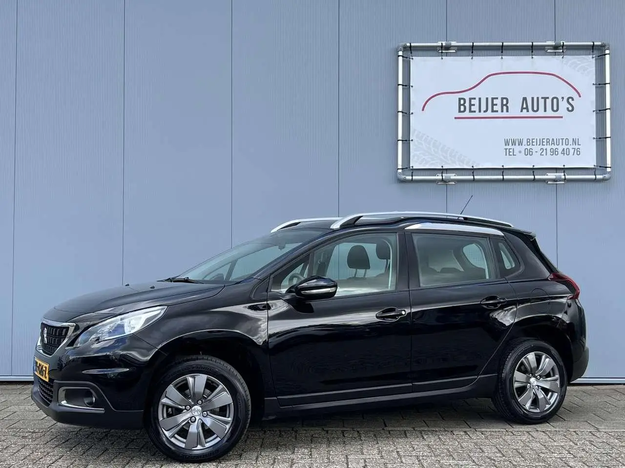 Photo 1 : Peugeot 2008 2019 Petrol