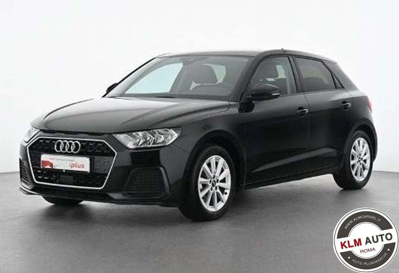 Photo 1 : Audi A1 2022 Essence