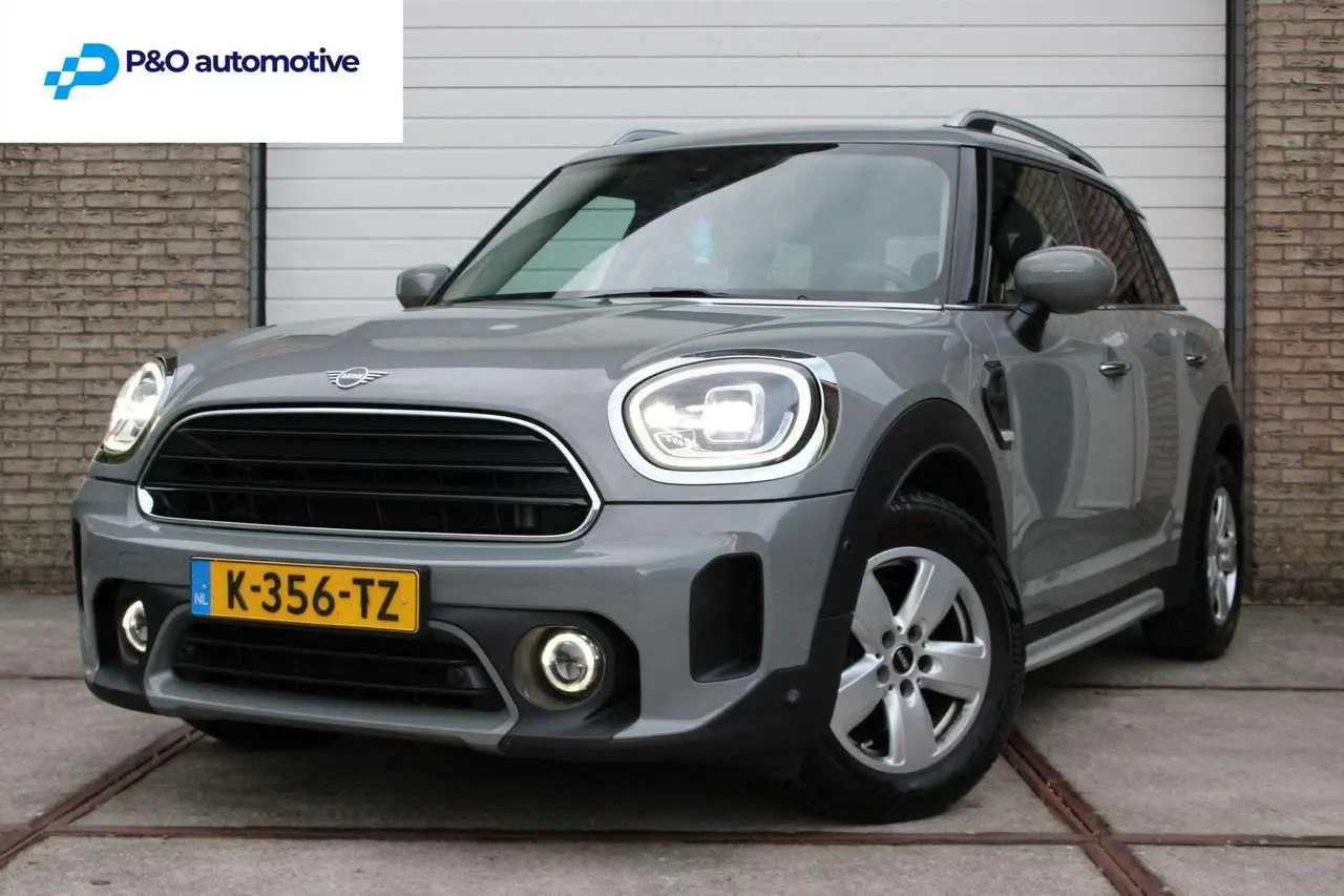 Photo 1 : Mini One 2021 Petrol