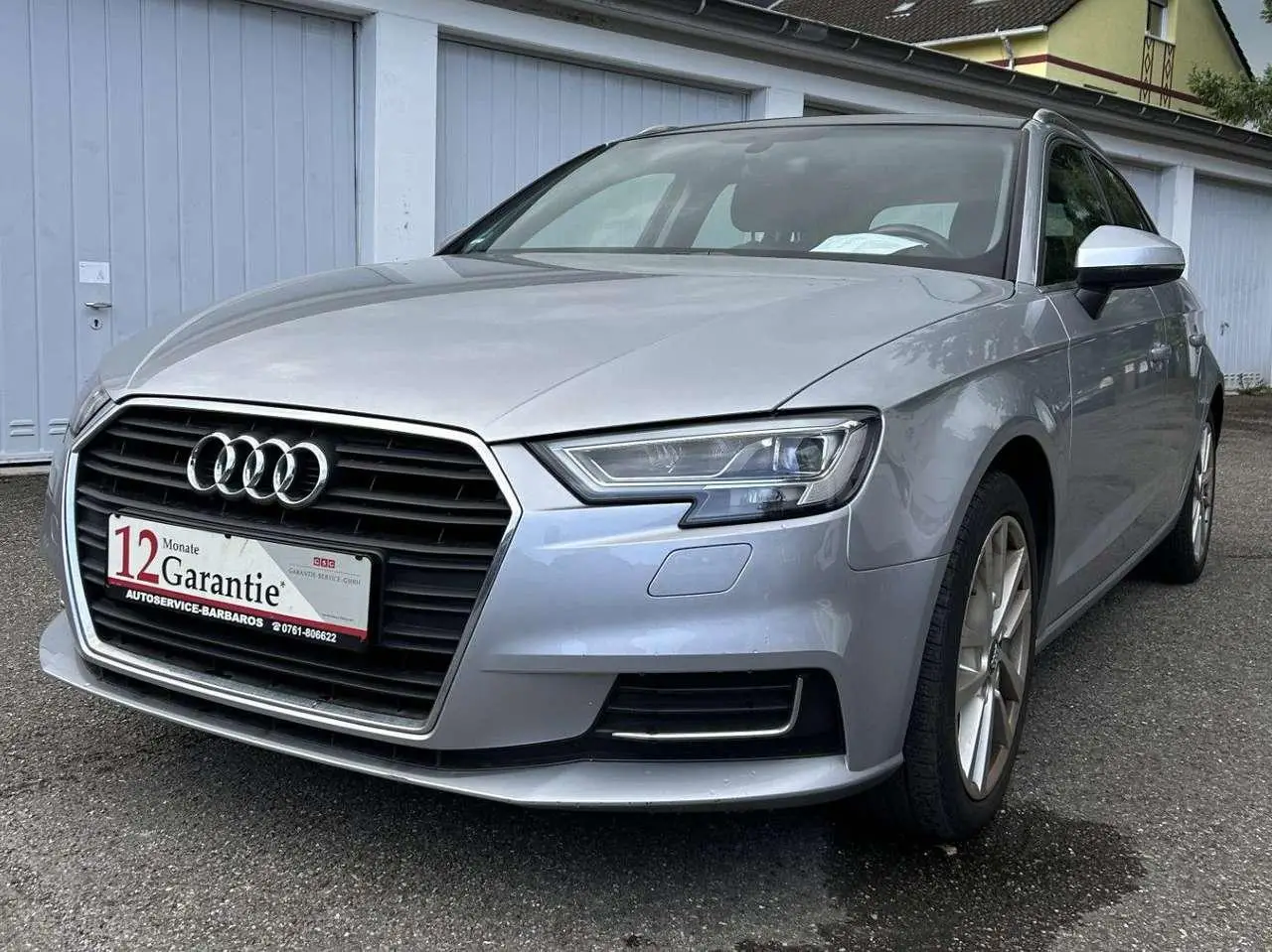 Photo 1 : Audi A3 2017 Petrol