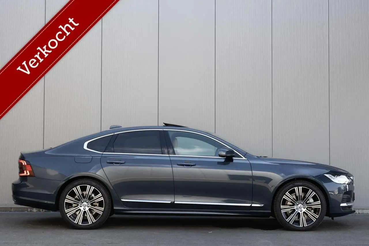 Photo 1 : Volvo S90 2024 Hybride