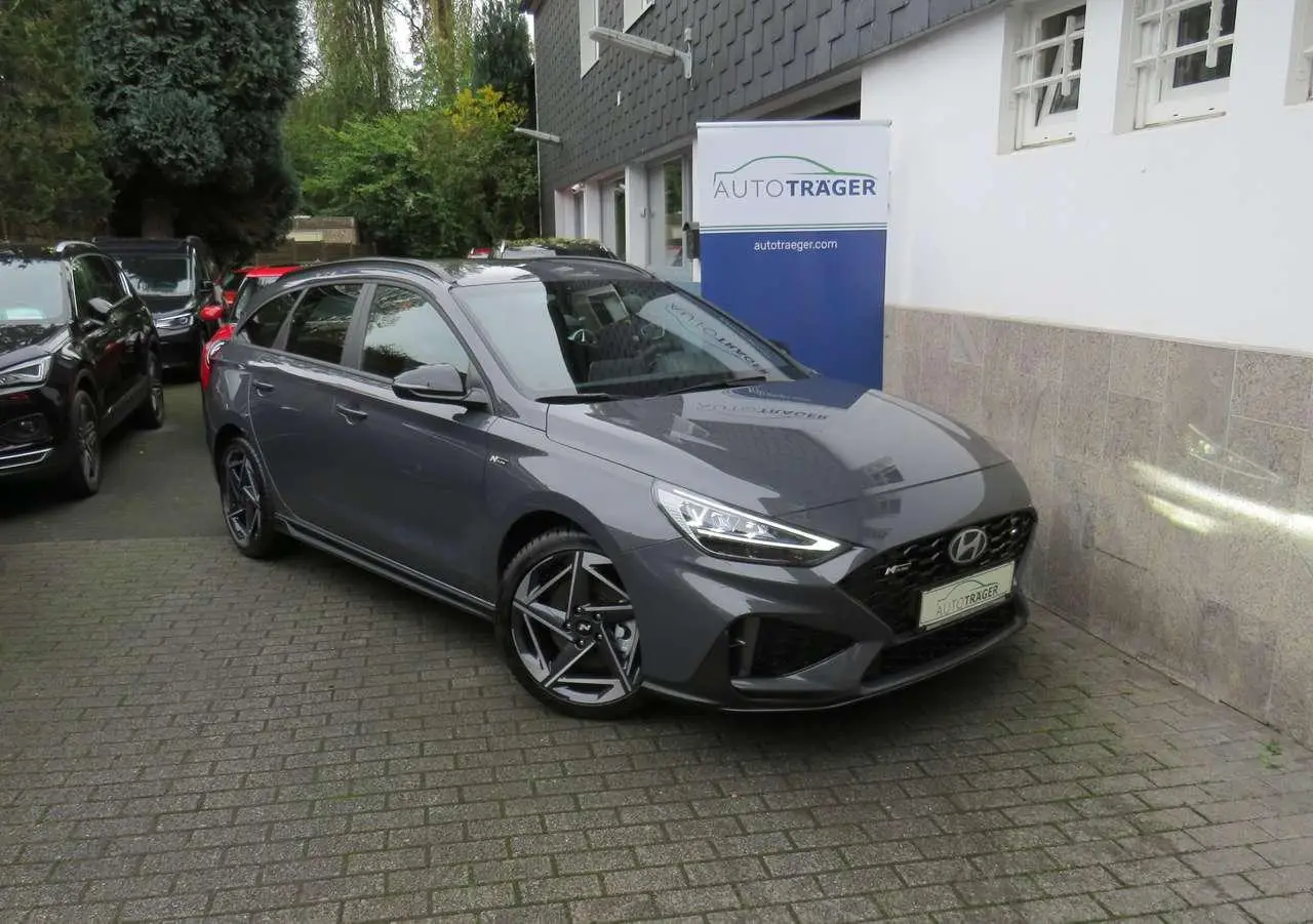 Photo 1 : Hyundai I30 2024 Petrol