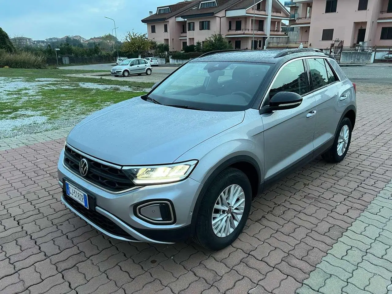 Photo 1 : Volkswagen T-roc 2022 Diesel