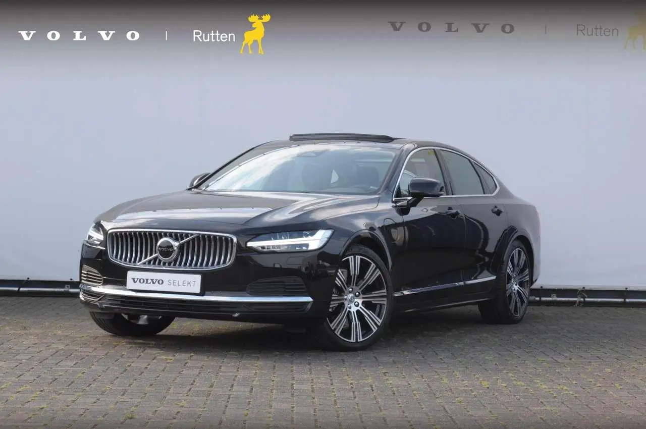 Photo 1 : Volvo S90 2024 Hybrid