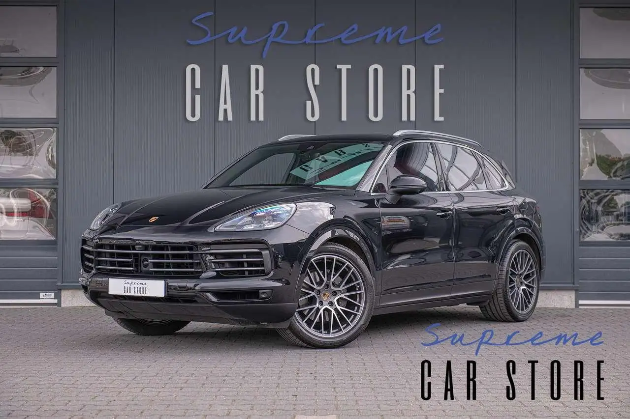 Photo 1 : Porsche Cayenne 2019 Essence