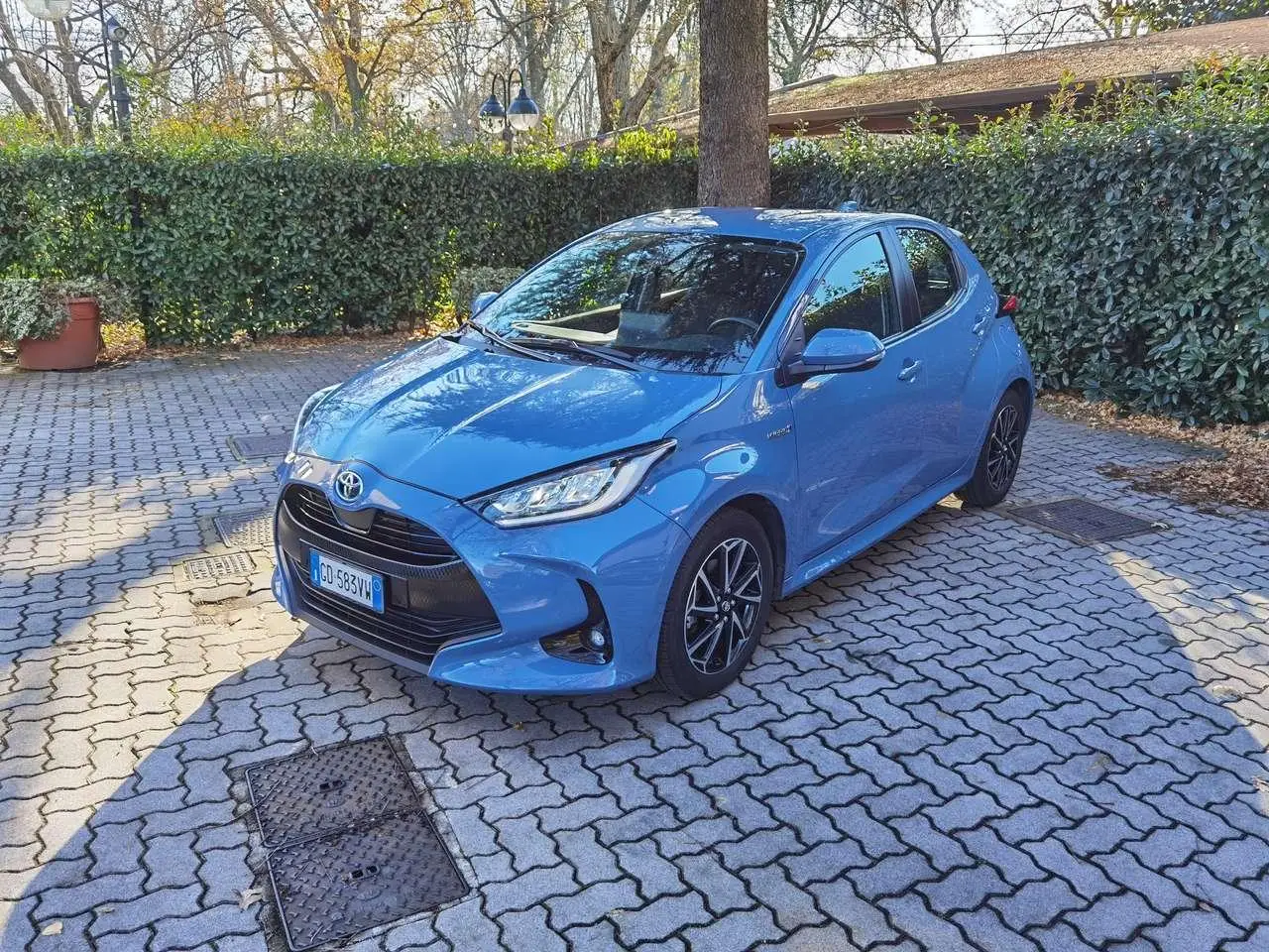 Photo 1 : Toyota Yaris 2021 Hybrid