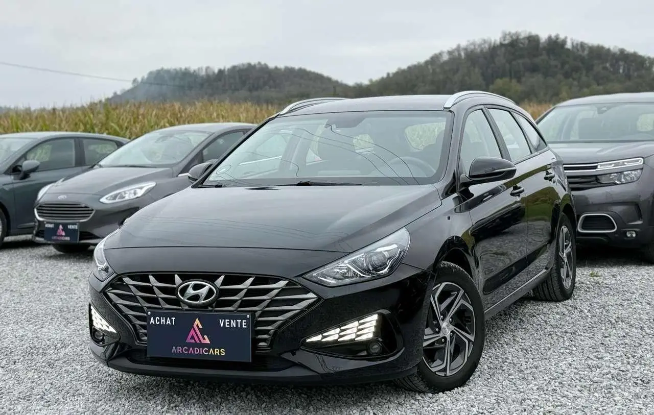 Photo 1 : Hyundai I30 2021 Petrol