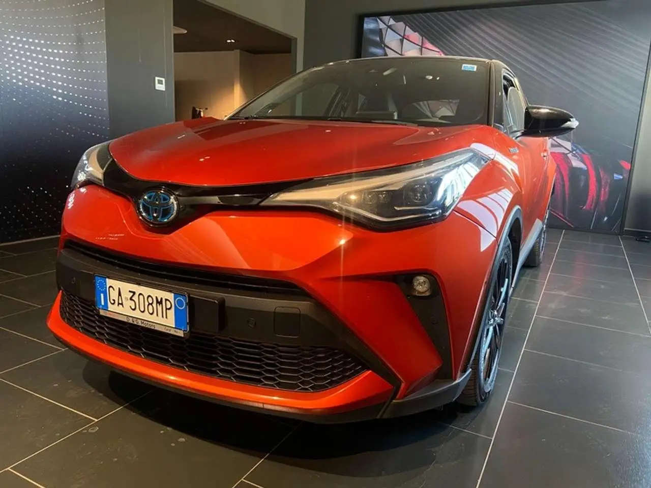 Photo 1 : Toyota C-hr 2020 Hybrid