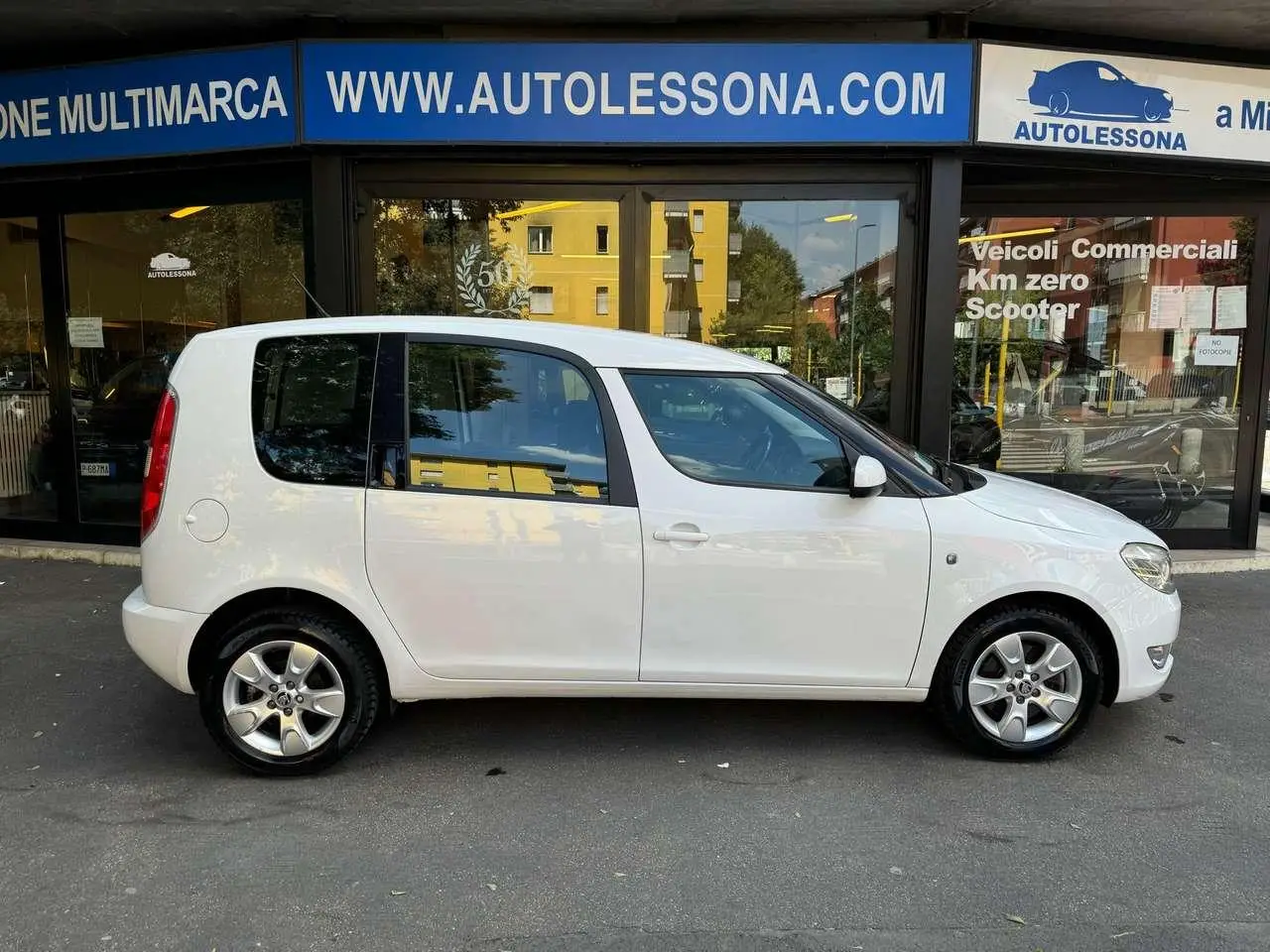 Photo 1 : Skoda Roomster 2015 Petrol