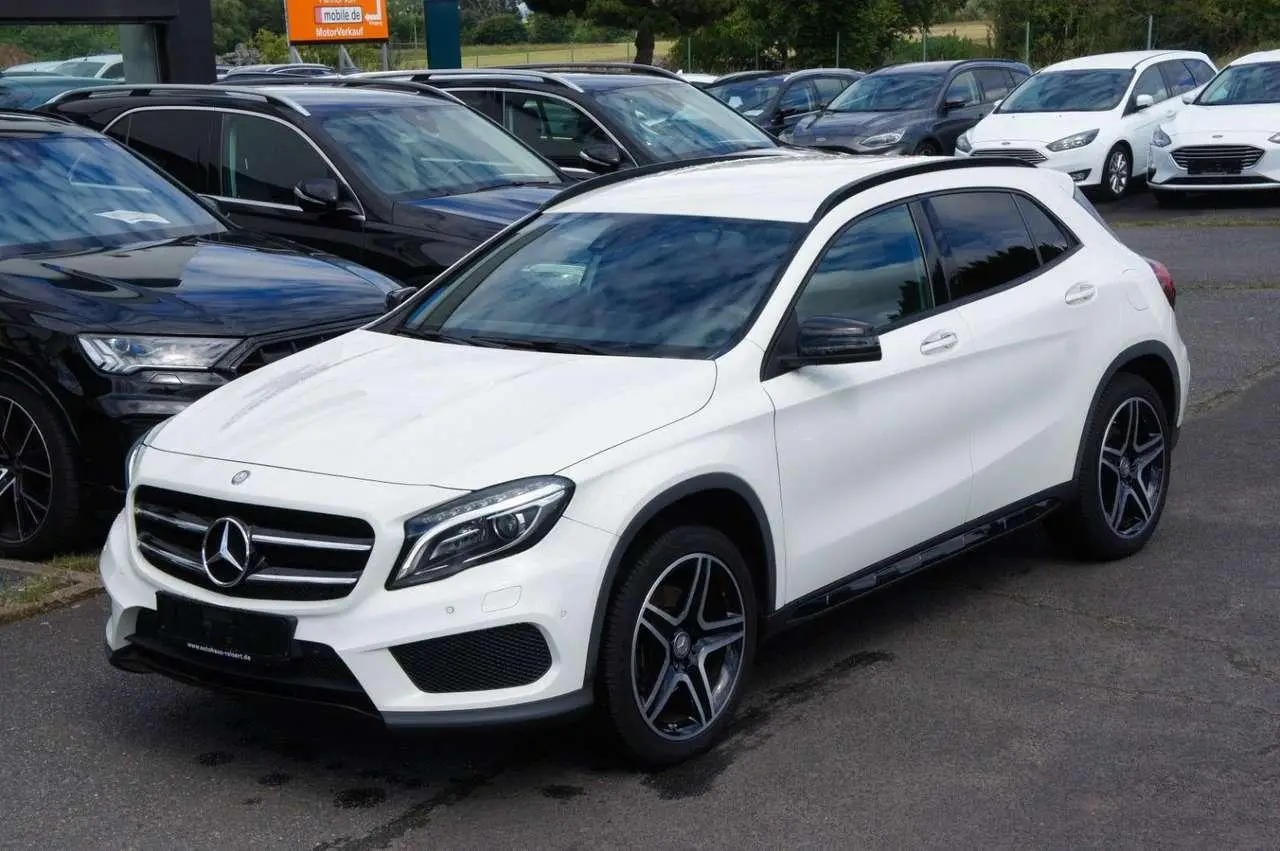 Photo 1 : Mercedes-benz Classe Gla 2015 Essence