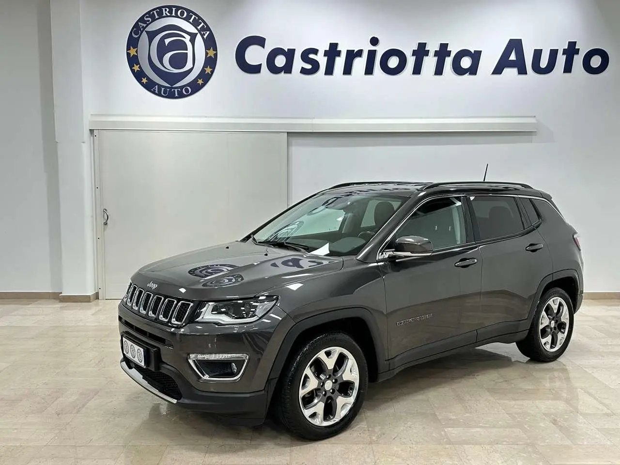 Photo 1 : Jeep Compass 2020 Diesel