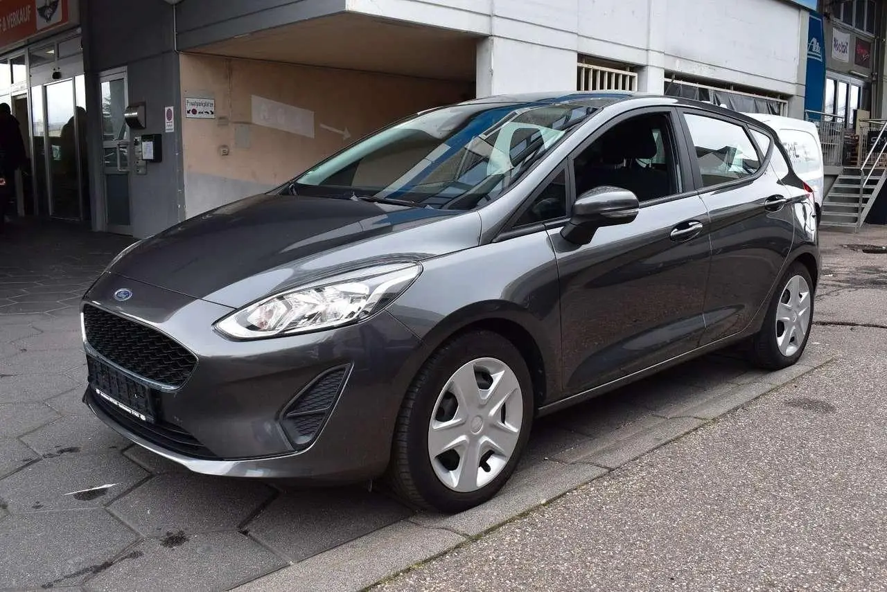 Photo 1 : Ford Fiesta 2017 Petrol