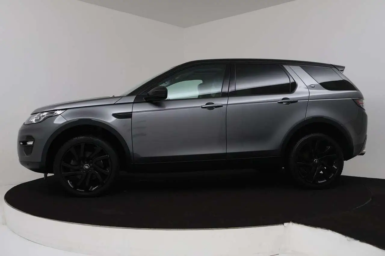 Photo 1 : Land Rover Discovery 2015 Essence