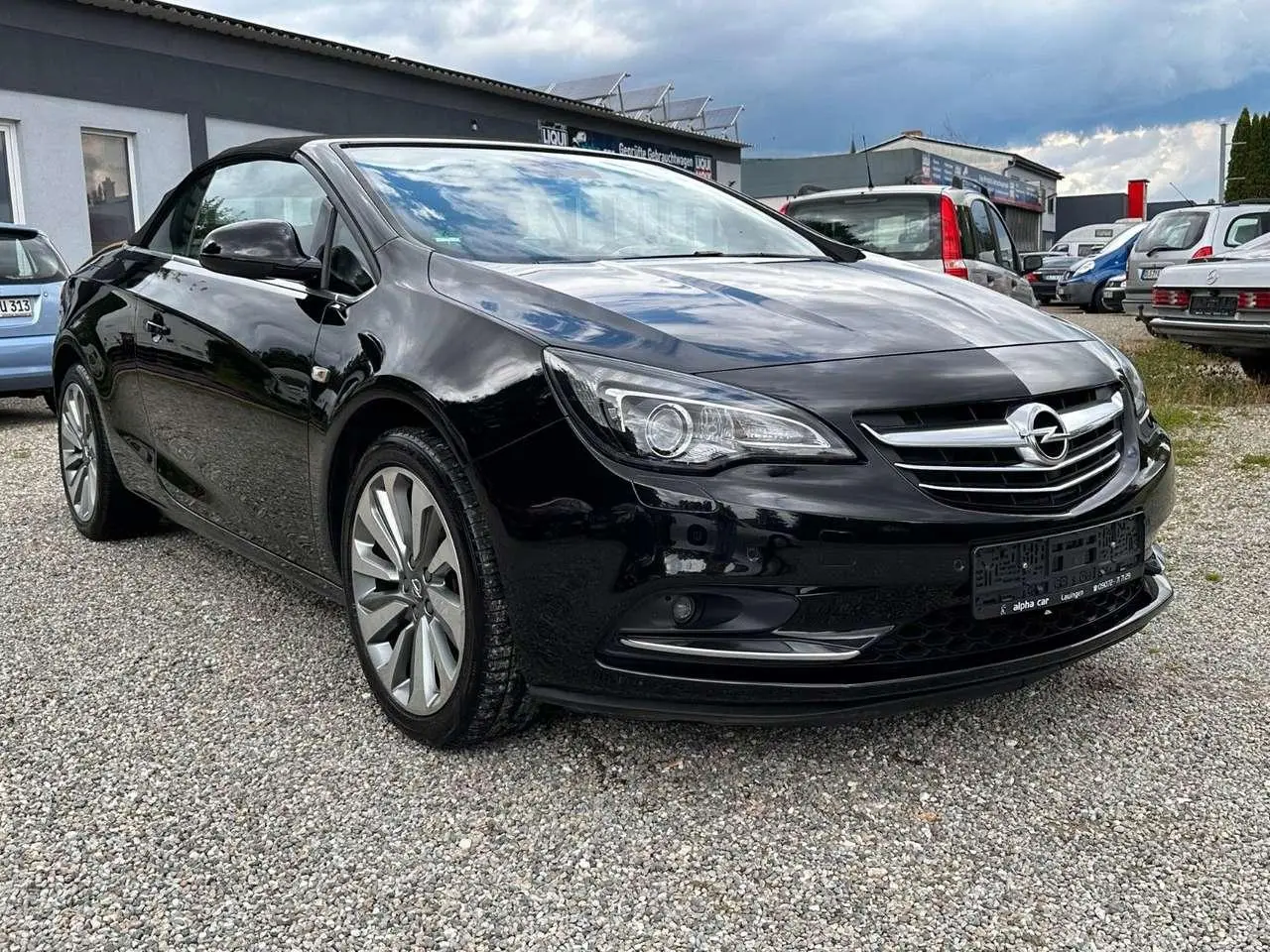 Photo 1 : Opel Cascada 2018 Essence