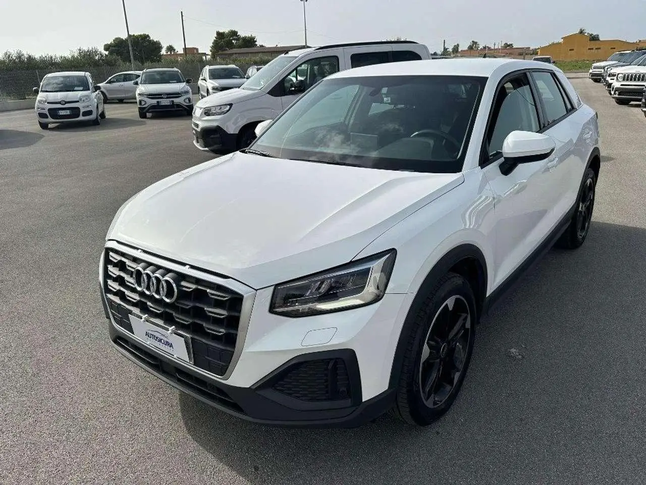 Photo 1 : Audi Q2 2022 Diesel