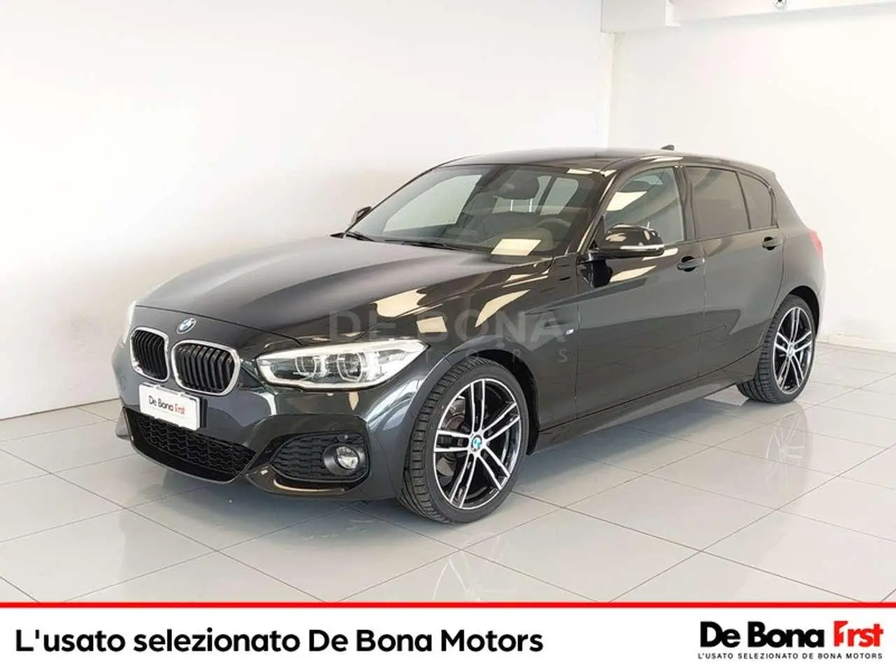 Photo 1 : Bmw Serie 1 2019 Diesel