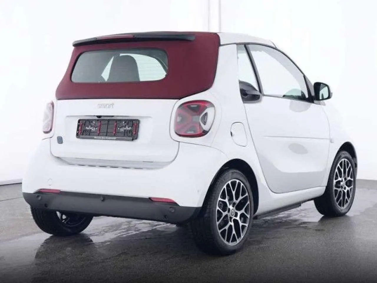 Photo 1 : Smart Fortwo 2024 Electric