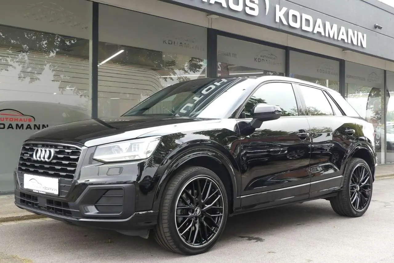 Photo 1 : Audi Q2 2019 Petrol