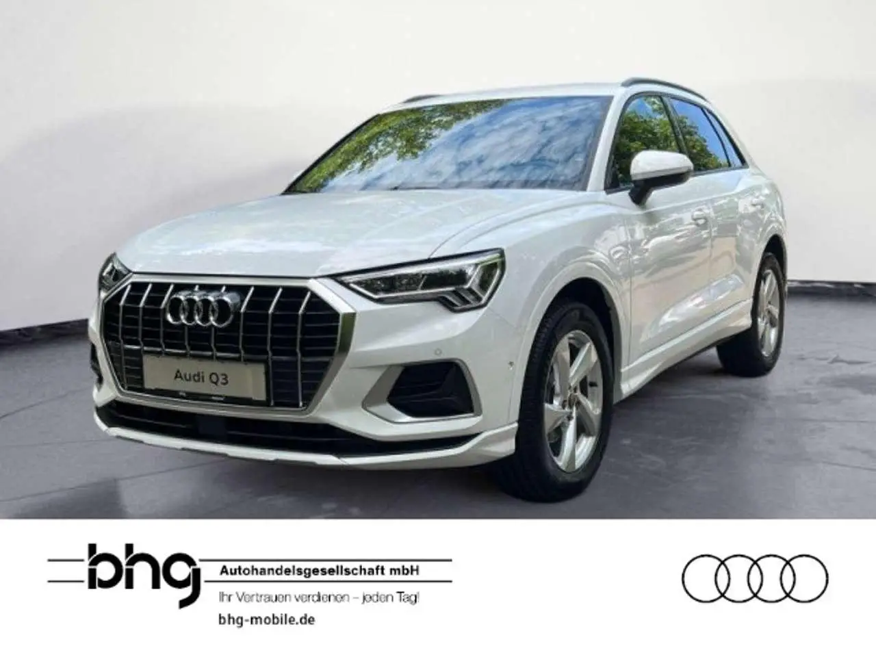 Photo 1 : Audi Q3 2024 Essence