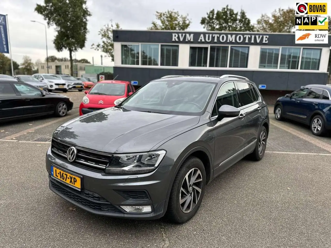 Photo 1 : Volkswagen Tiguan 2017 Essence