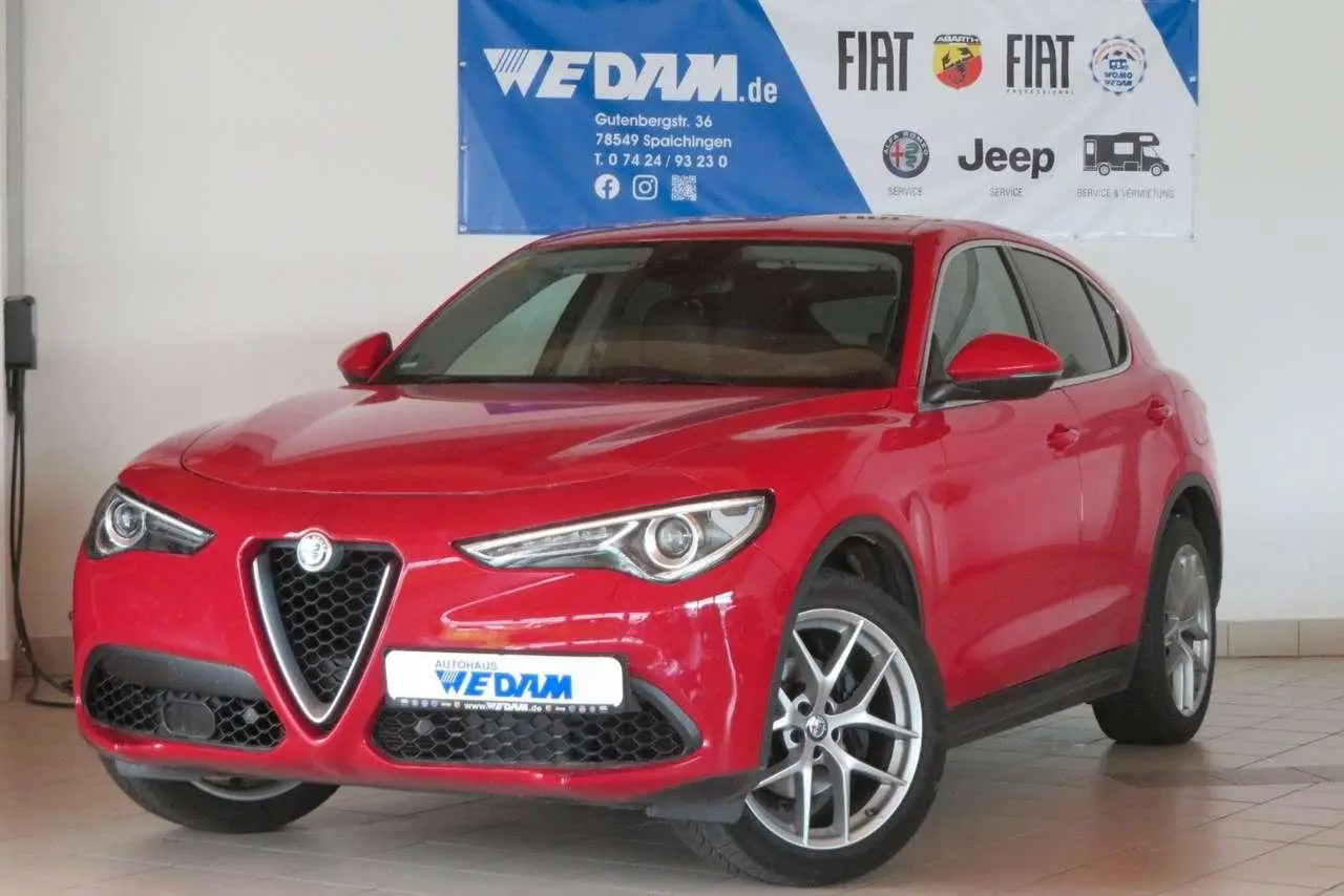 Photo 1 : Alfa Romeo Stelvio 2019 Petrol