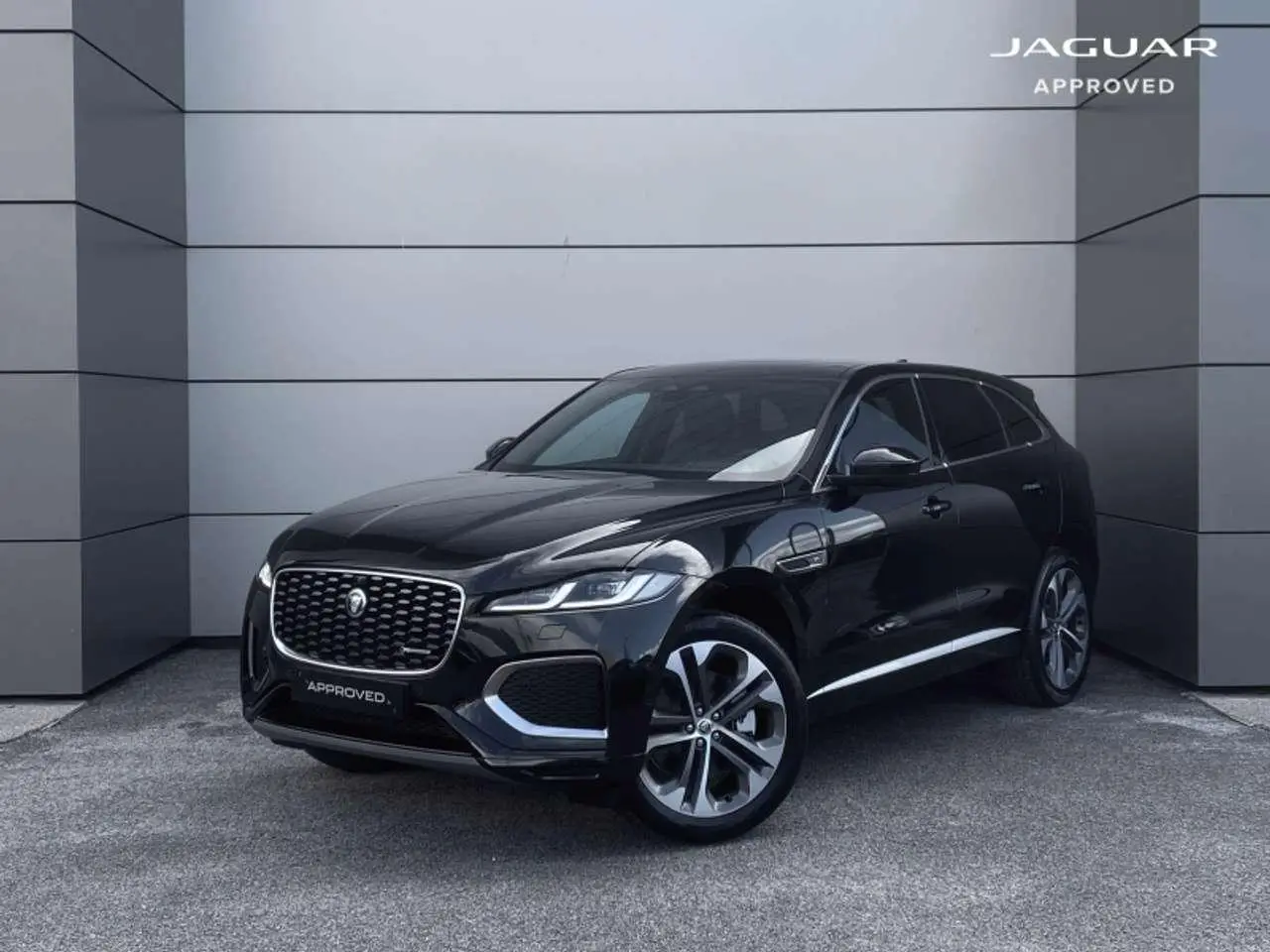 Photo 1 : Jaguar F-pace 2024 Autres