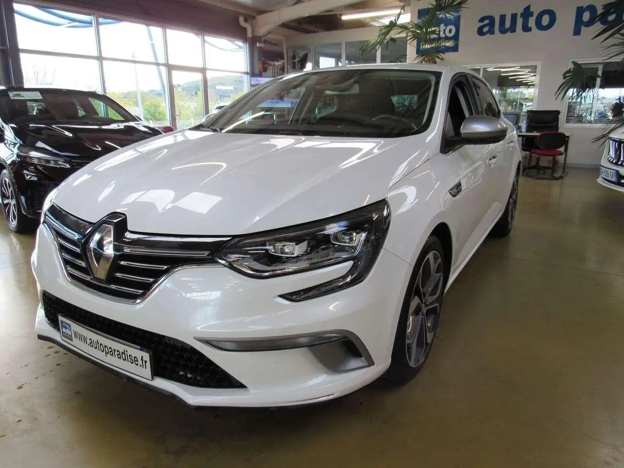 Photo 1 : Renault Megane 2016 Essence