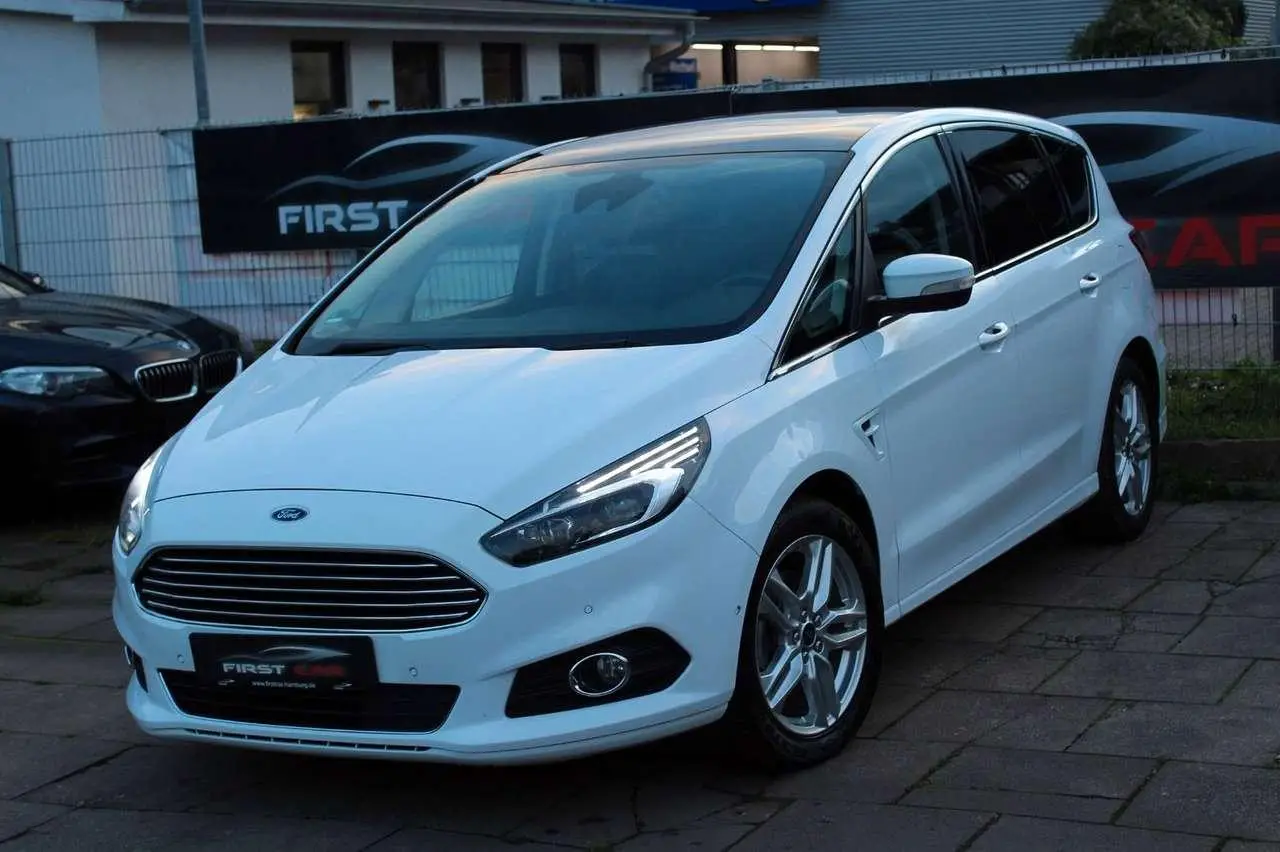 Photo 1 : Ford S-max 2015 Diesel