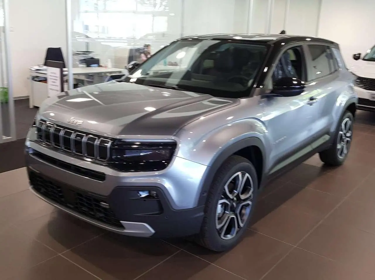 Photo 1 : Jeep Avenger 2024 Essence