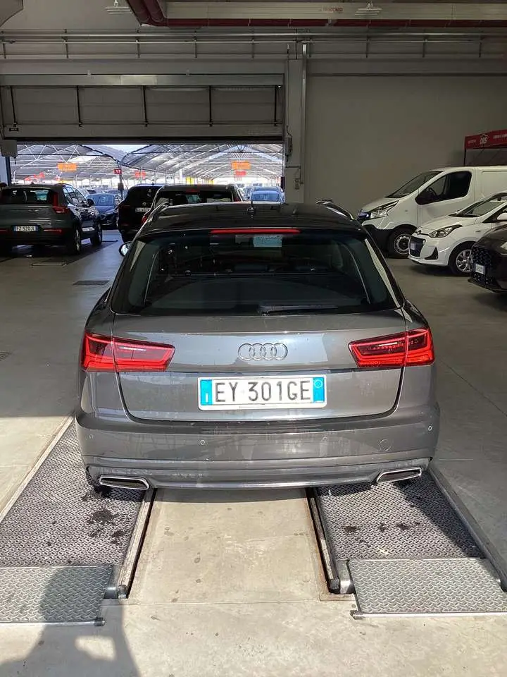 Photo 1 : Audi A6 2015 Diesel