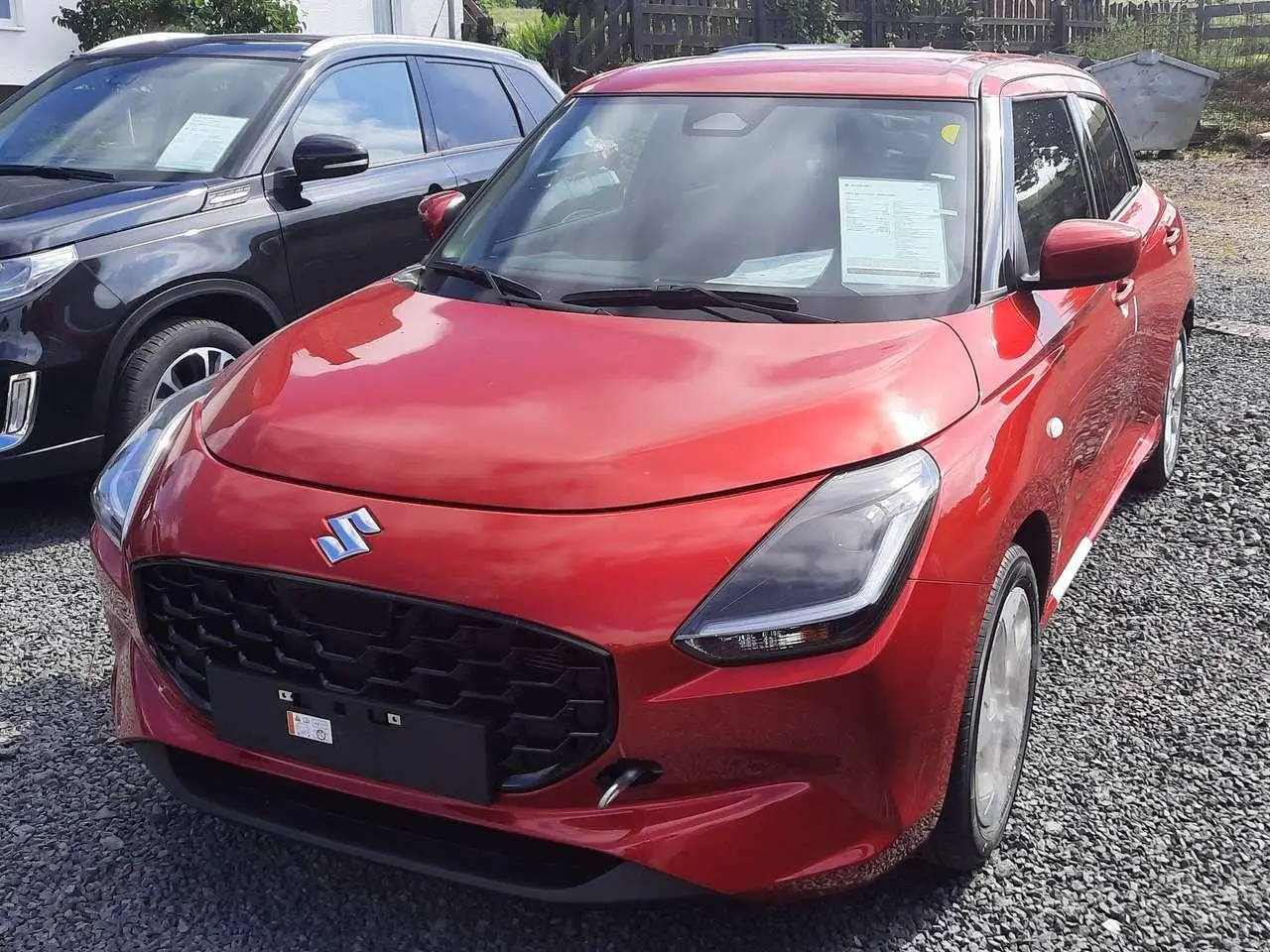 Photo 1 : Suzuki Swift 2024 Petrol