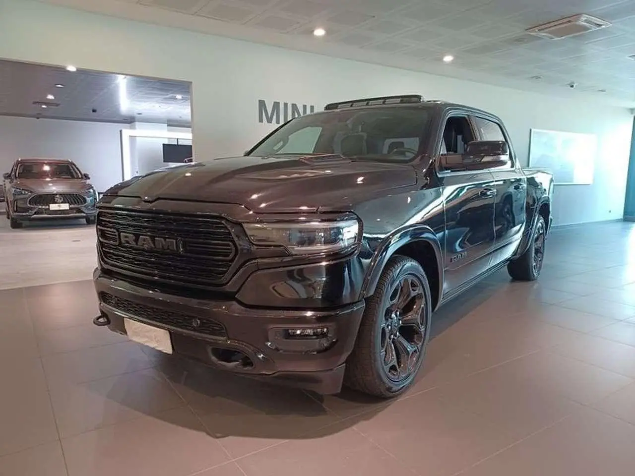 Photo 1 : Dodge Ram 2022 LPG