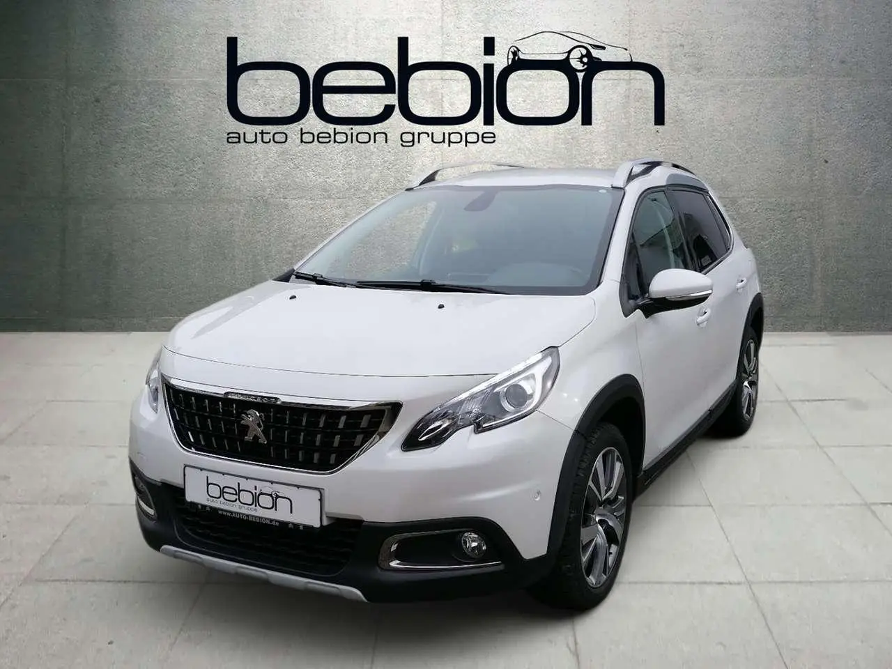 Photo 1 : Peugeot 2008 2019 Petrol