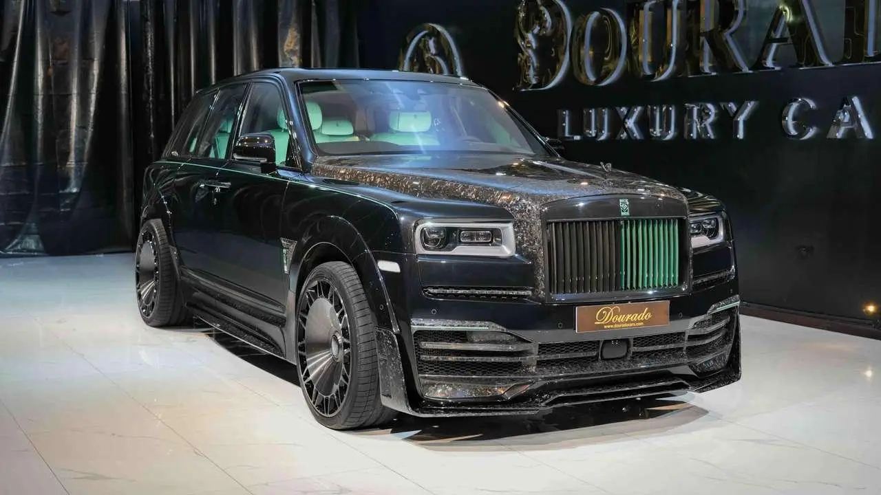 Photo 1 : Rolls-royce Cullinan 2024 Petrol