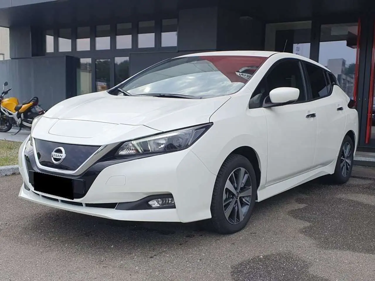 Photo 1 : Nissan Leaf 2021 Electric